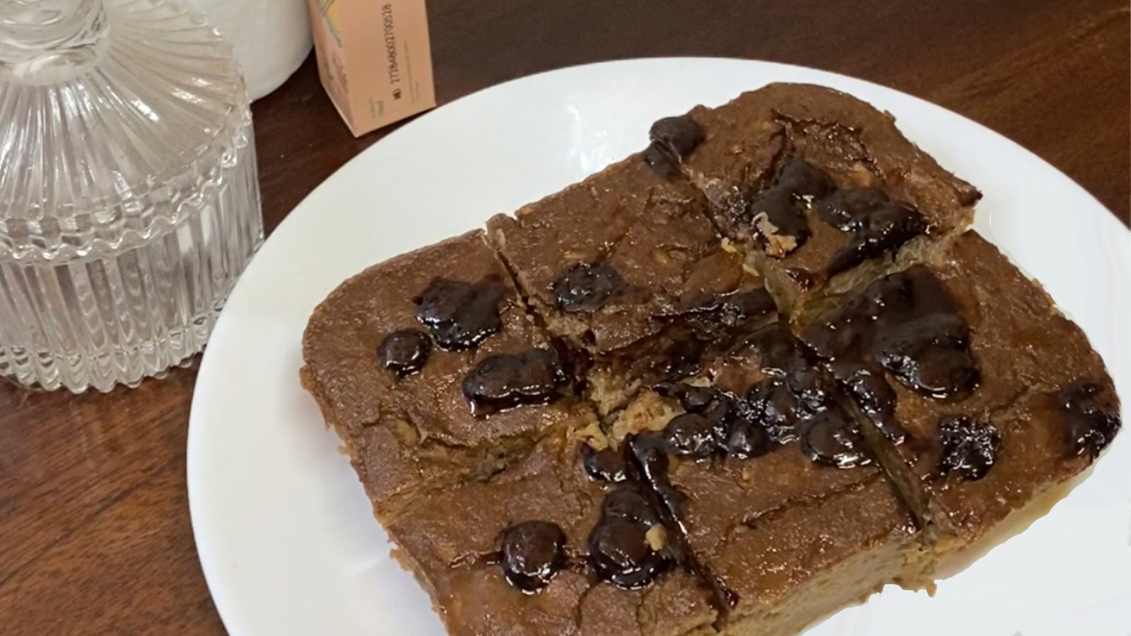 Caramel Chocolate Banana Cake